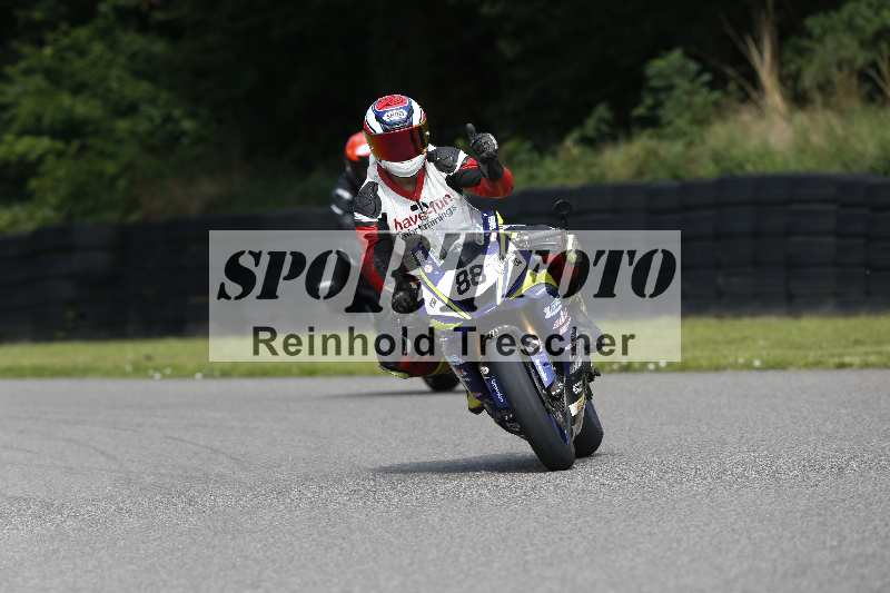 /Archiv-2025/42 07.08.2025 Peter Studer Girls Day ADR/Gruppe blau/team